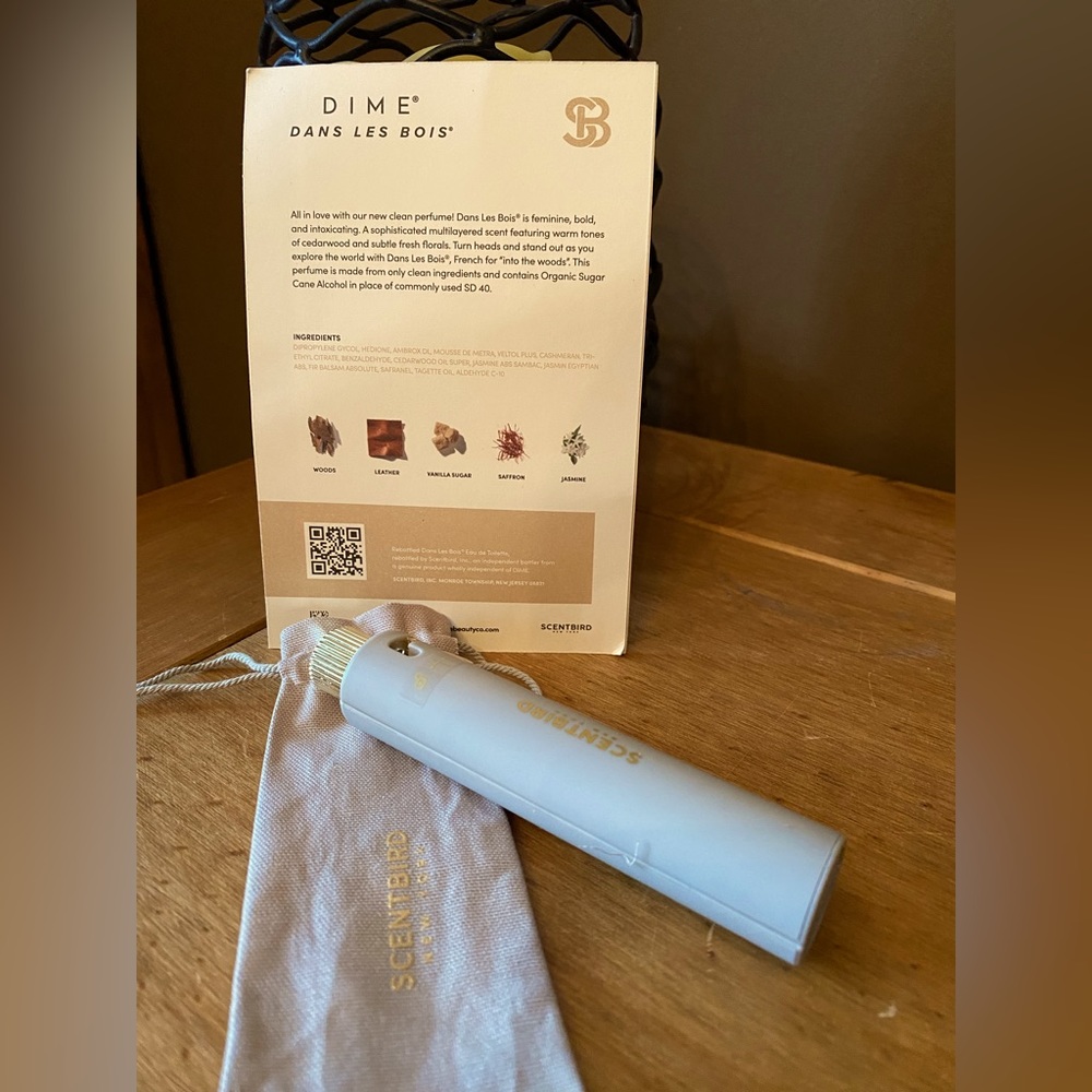 Dime perfume Dans Les Bois